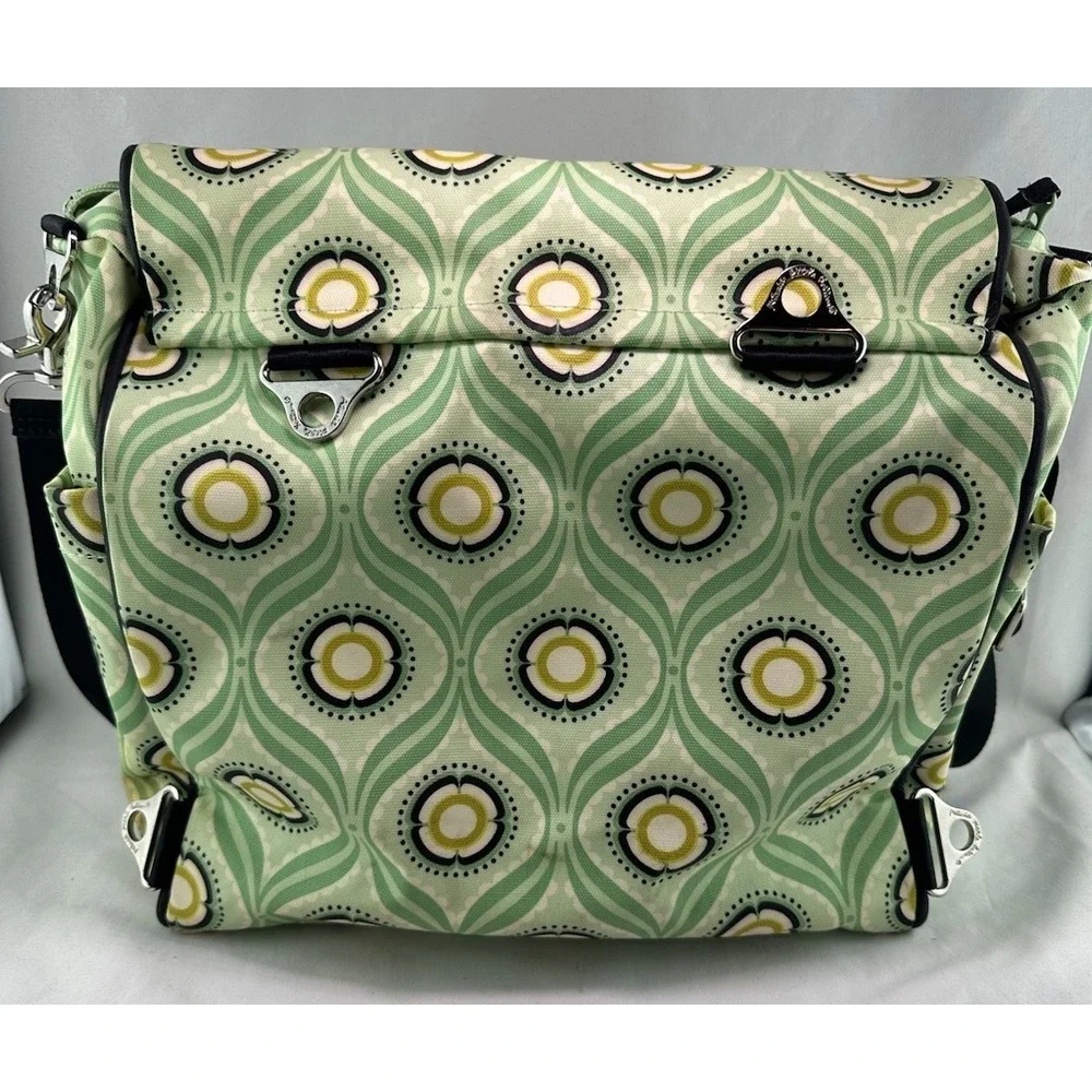 PETUNIA PICKLE BOTTOM Boxy Backpack DIAPER BAG Changing‎ Pad Aqua Floral